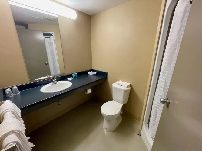 Residence & Conference Centre - Ottawa West