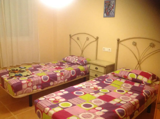 LET 4 U Nova Oropesa III