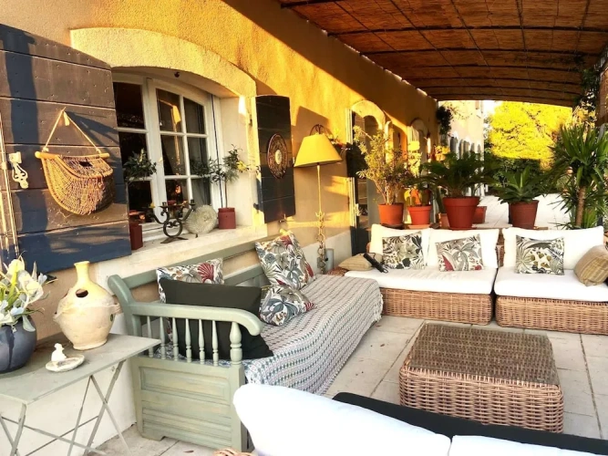 Villa