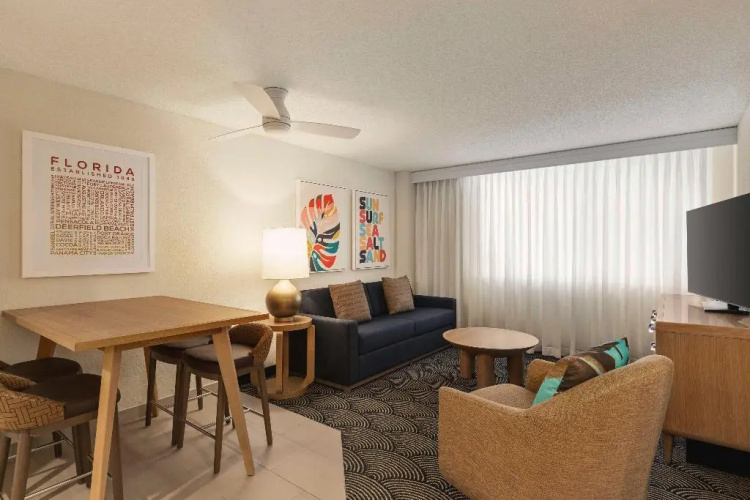 Embassy Suites by Hilton Deerfield Beach Resort & Spa photo 13