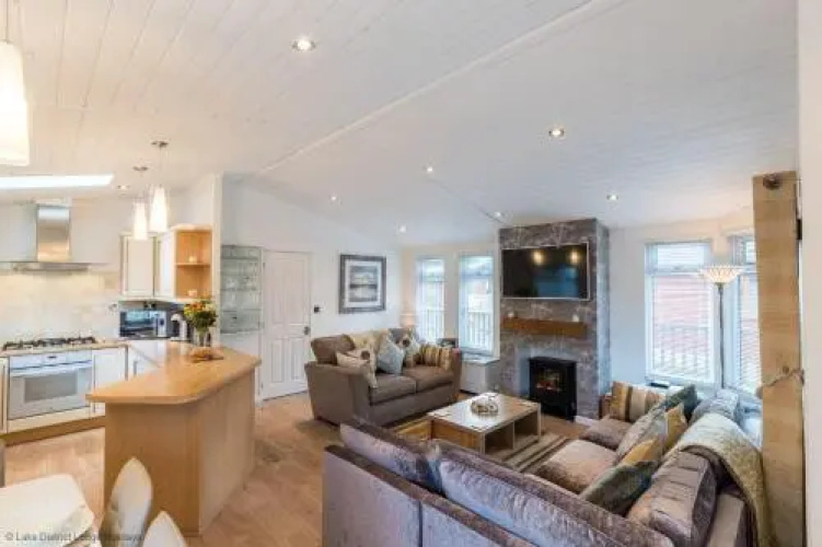 Glade Lodge