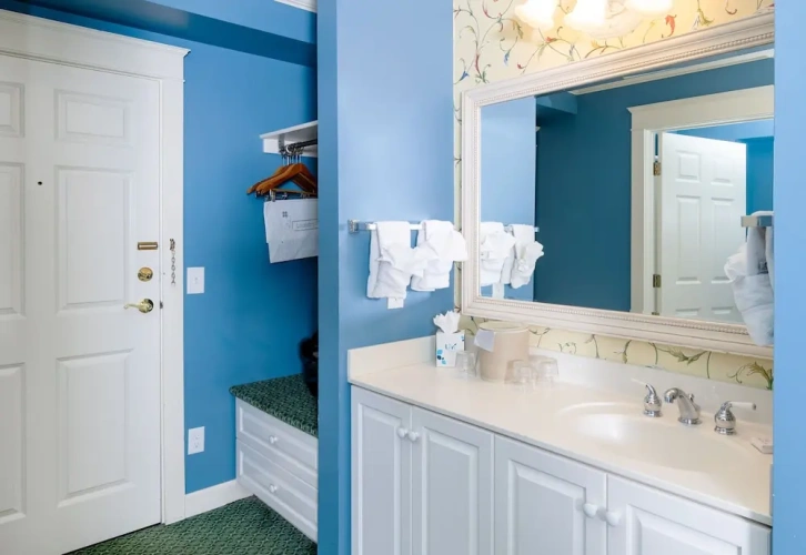Standard Quadruple room with balcony