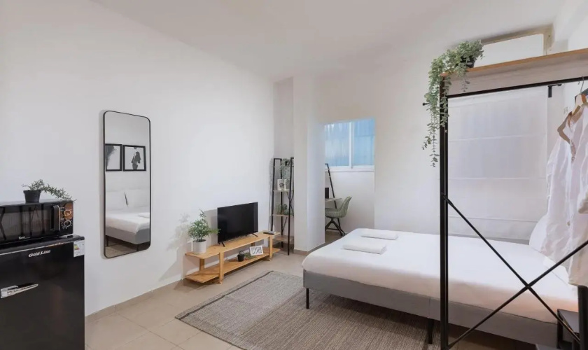 Studio 10 min from the Beach