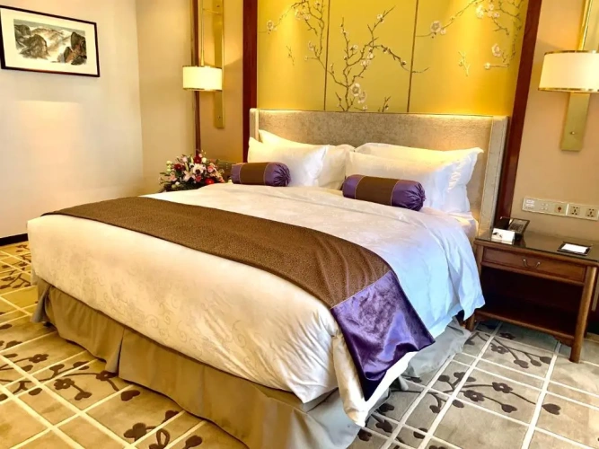 Deluxe Double Suite