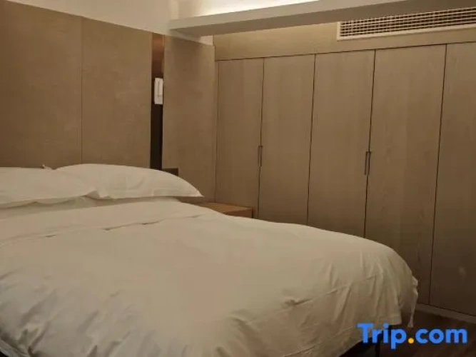 1 Bedroom Double Duplex Suite