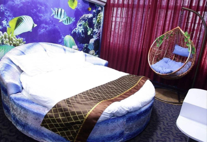 Jiangnan Impression Theme Hostel