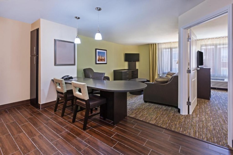 1 Bedroom Double Suite