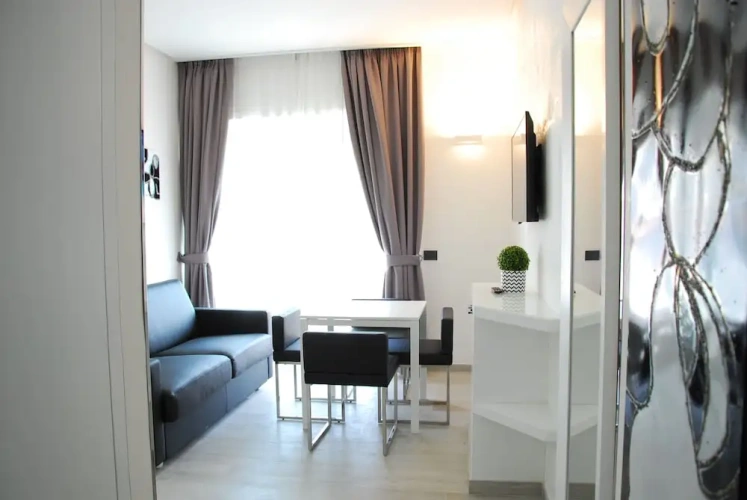 2 Bedrooms Apartment with balcony
