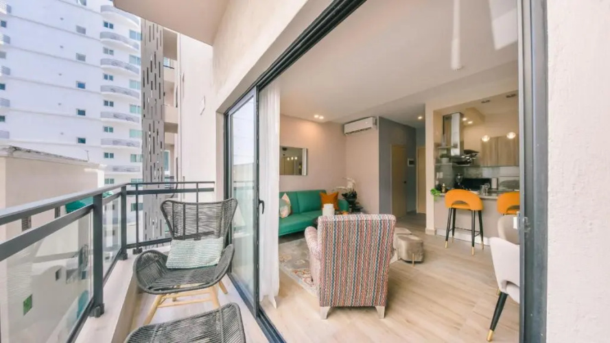 Fully Serviced Apartment at Regatta Living II - 6C
