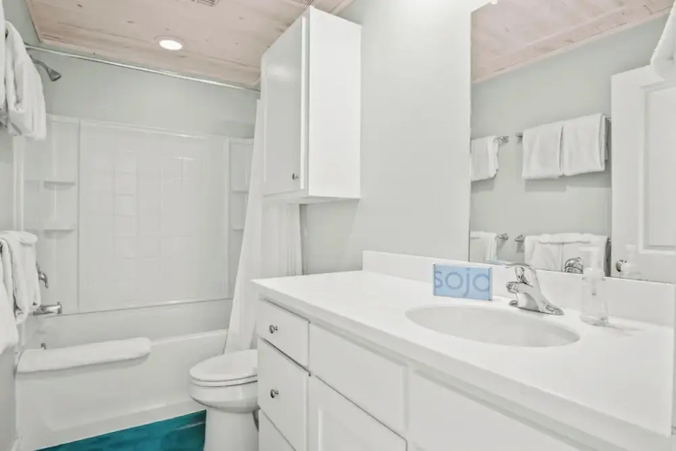 Above & Beyond by Silver Sands Vacation Rentals