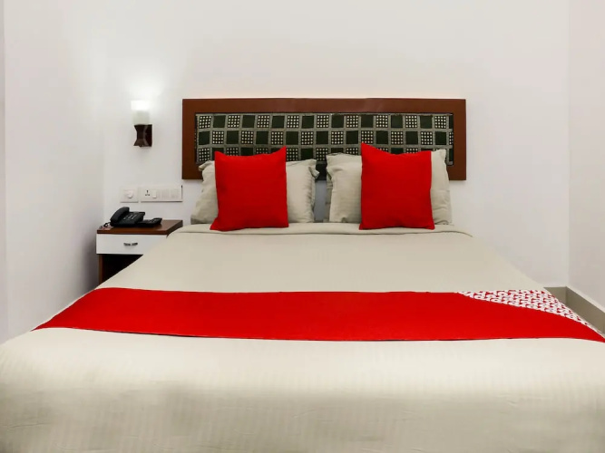 OYO 4215 Spice Valley