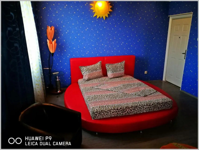 Hostel Max