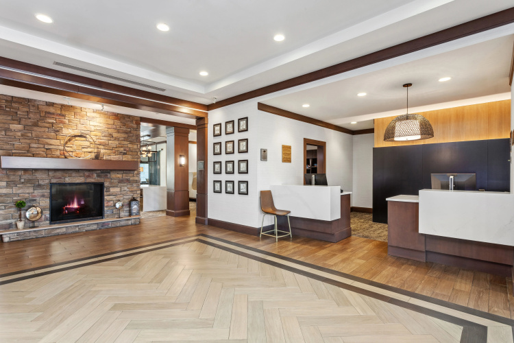Staybridge Suites Albany Wolf Rd-Colonie Center photo 34