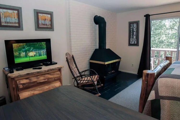 Fawn Valley Inn: 278