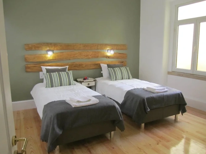 Standard Twin Suite