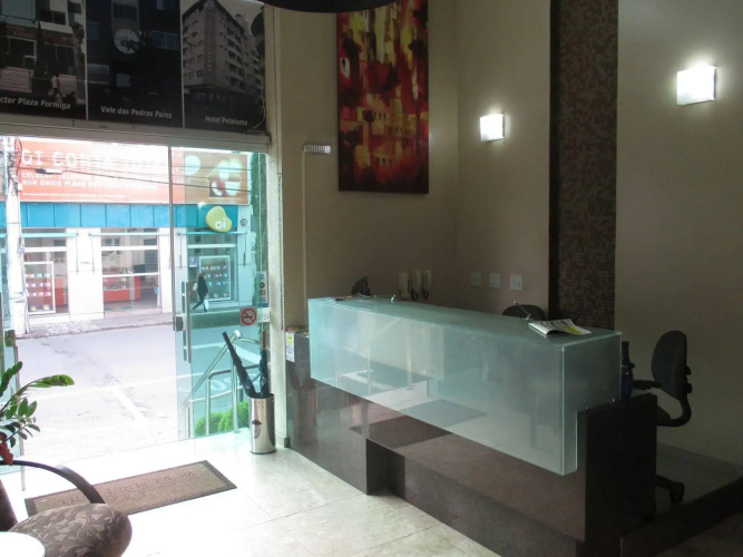 Victor Plaza Hotel