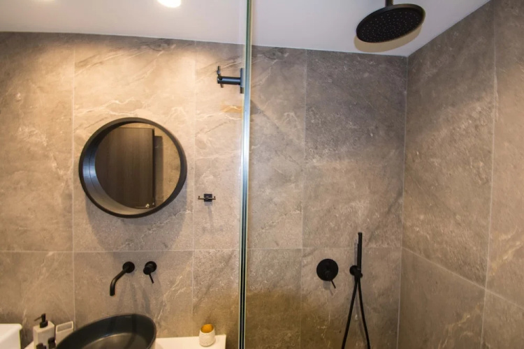 Utopia Residences by Checkin