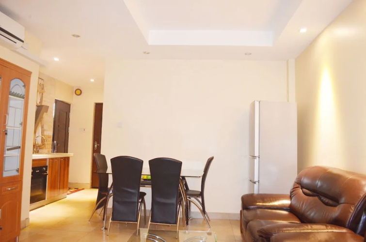 Selina Apartments