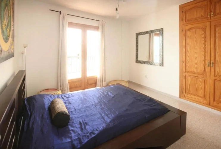 Apartment with balcony