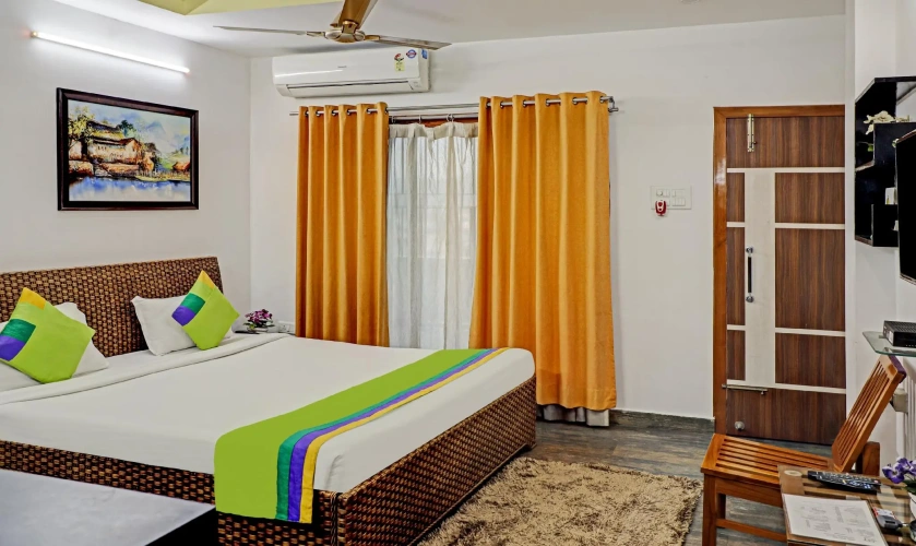 Deluxe Double room