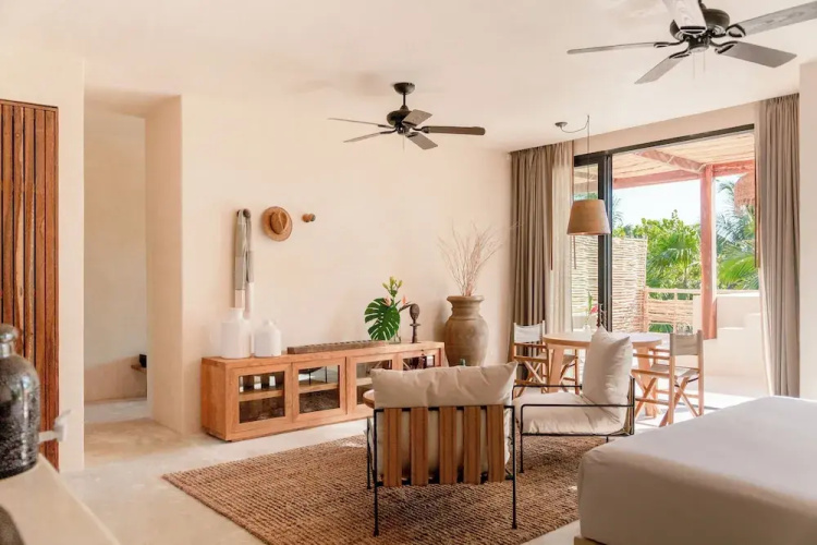 Best-Located Beach Suite with pool.