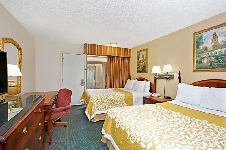 Standard room