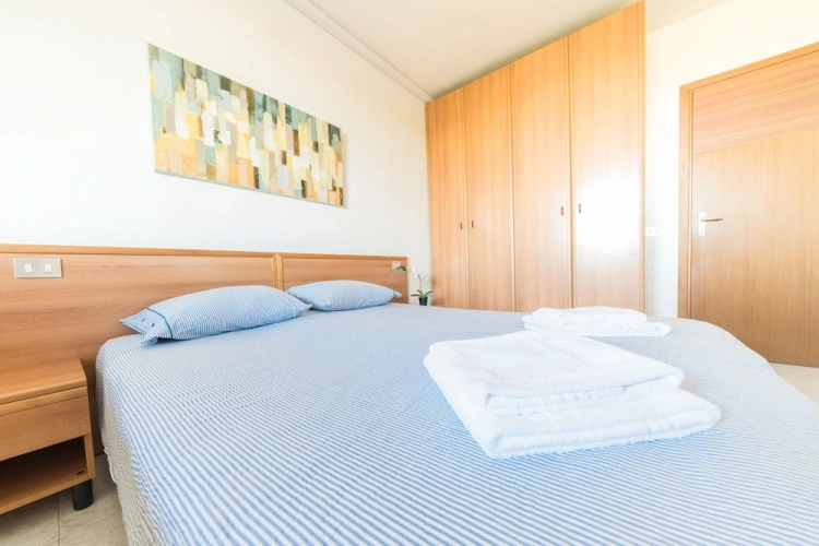 1 Bedroom Apartment with balcony