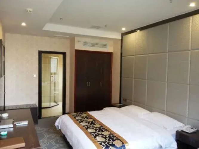 Longli Wells Hotel