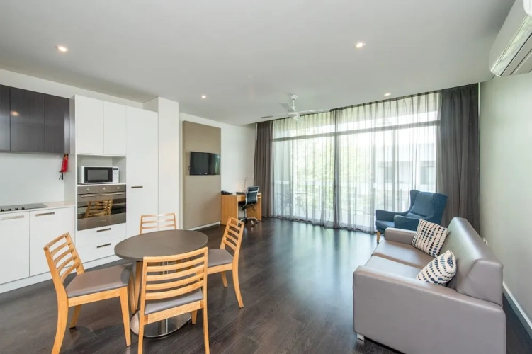 1 Bedroom Apartment with balcony