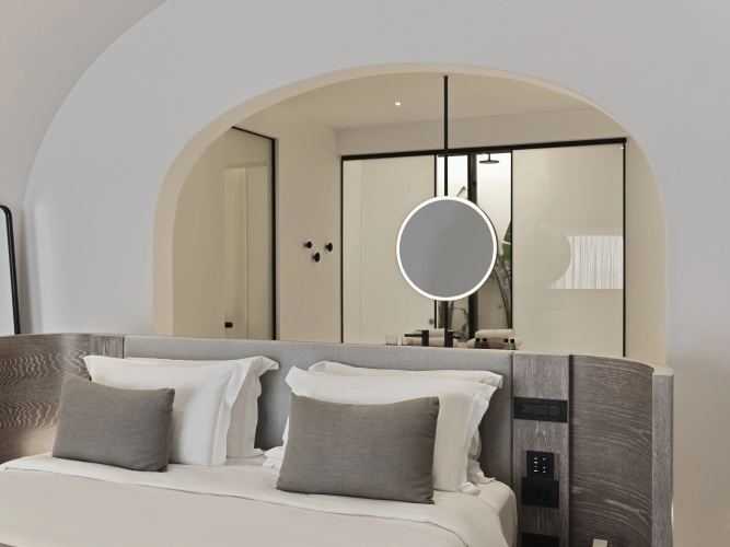 Canaves Epitome - Small Luxury Hotels of the World