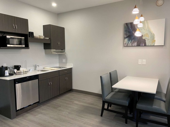 Best Western Plus Executive Residency Antioch Inn photo 33