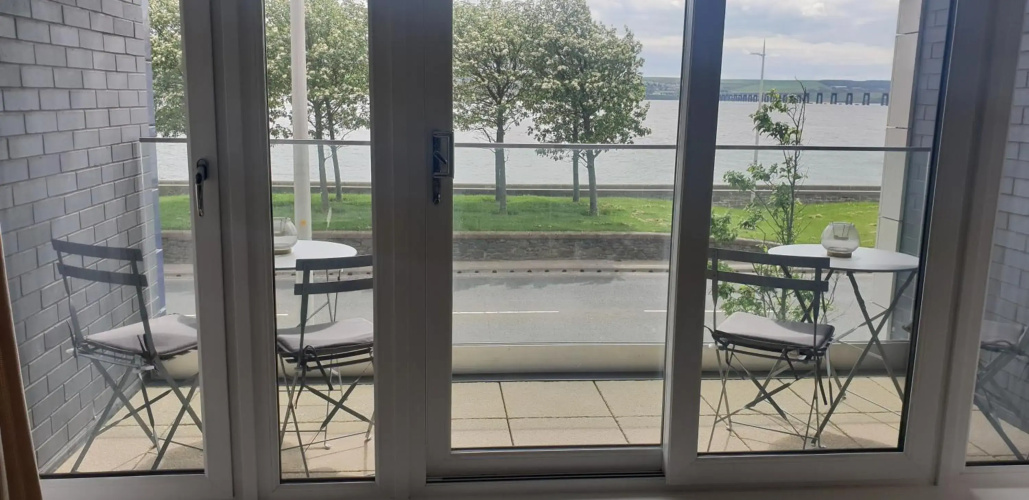 Waterfront apartment