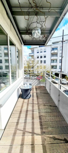 One bedroom flat with parking&balcony