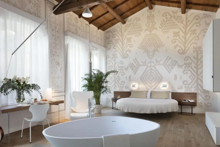 Deluxe Double Suite