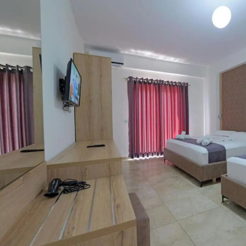 Esmerald Hotel