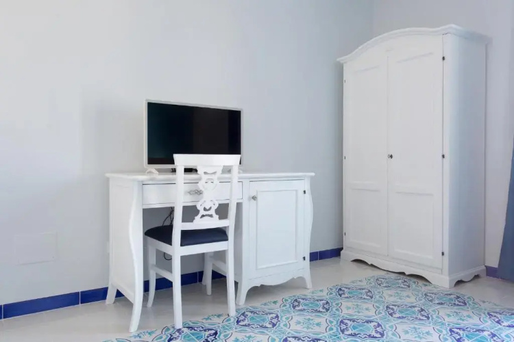 Odysseus Hotel
