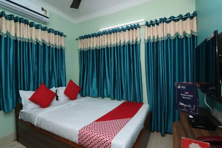 OYO 22042 Executive Guest House