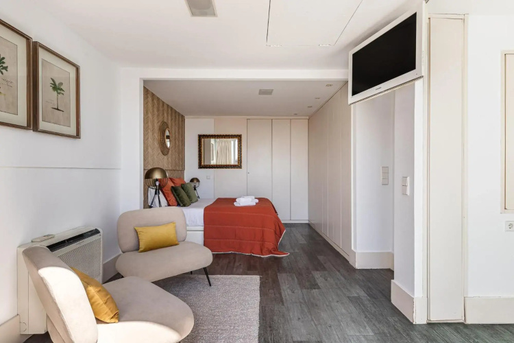 BNBHolder Luxury Triplex CHAMBERI