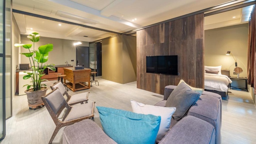 Superior Suite