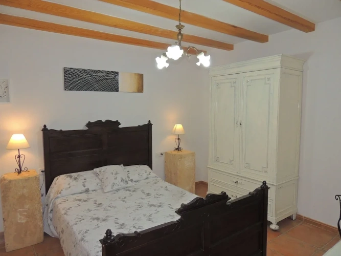 5 Bedrooms Family Villa