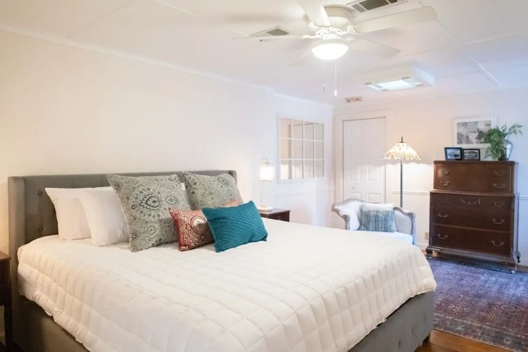 Standard room with balcony
