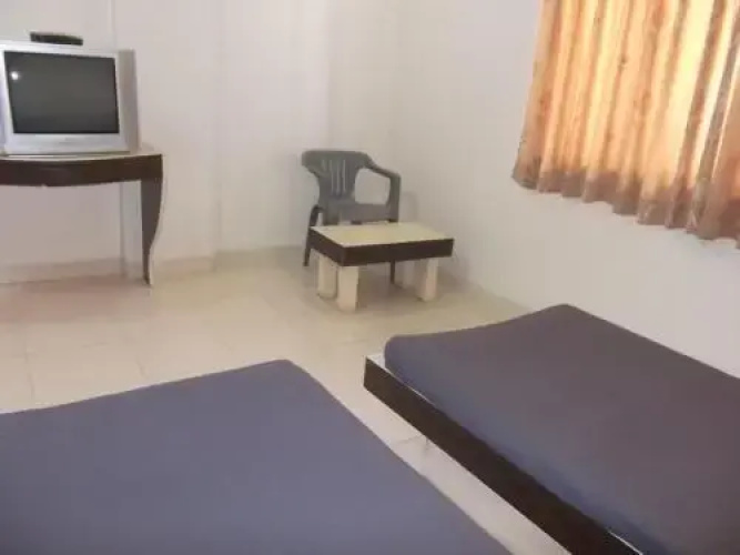 Kailash lodging