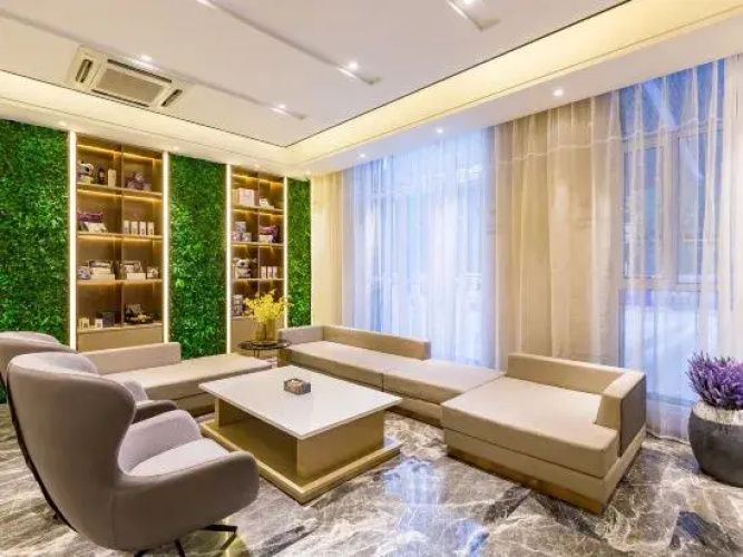Lavande Hotel (Hohhot Helinger Development Zone)