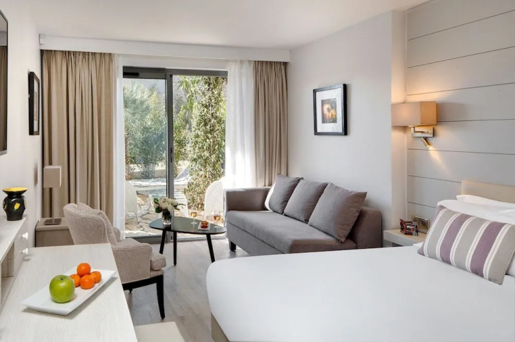 Inter-Hotel Le Domaine Du Jas