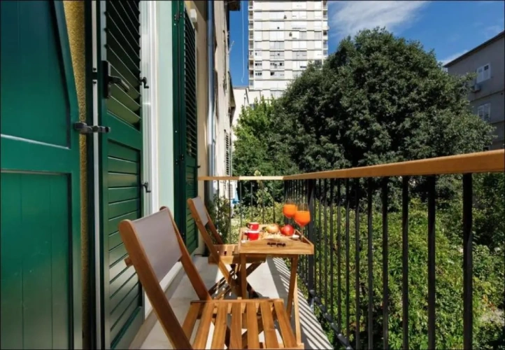 Deluxe Double room with balcony