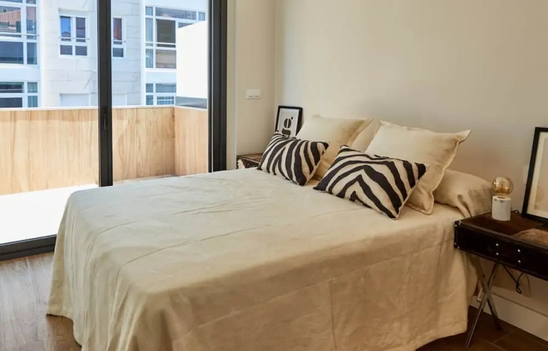 2 Bedrooms Luxury Apartment