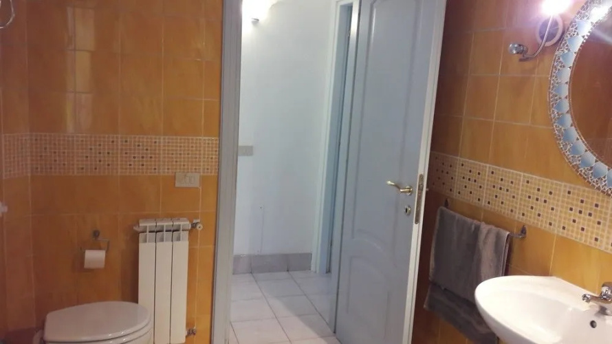 Vucciria Hostel
