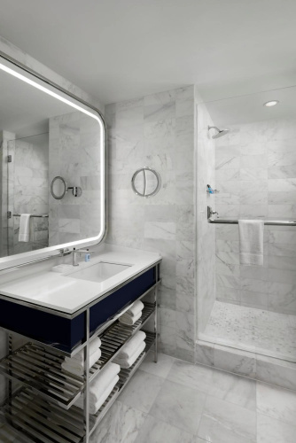Fontainebleau Miami Beach photo 14