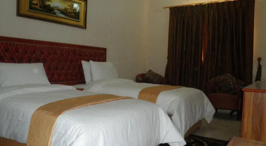 Bayan International Hotel