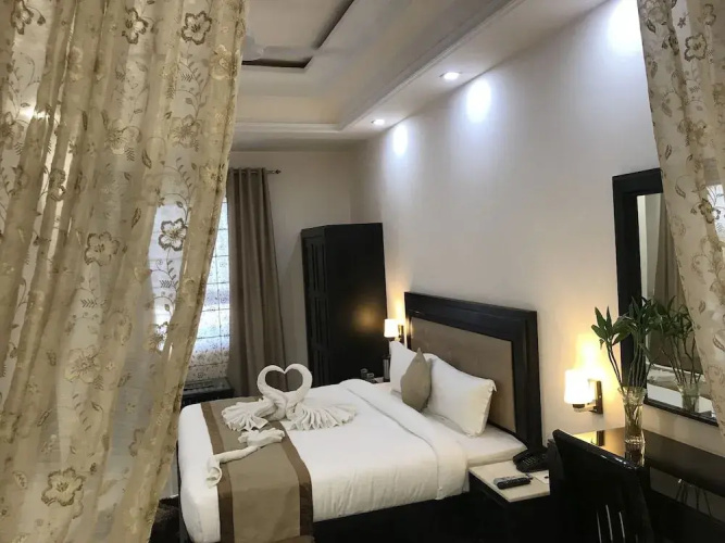 Hotel Bahia Heights